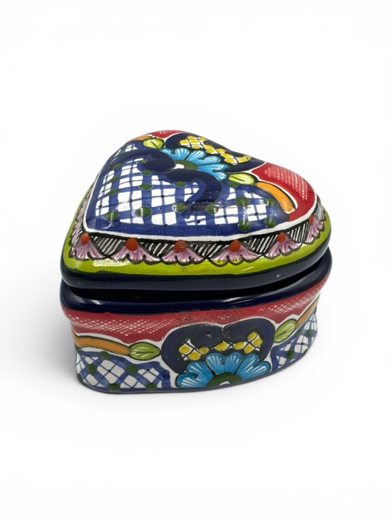 Talavera Other - Vintage Arte Talavera Puebla Mexico Heart Trinket Box Hand Painted Lead Free